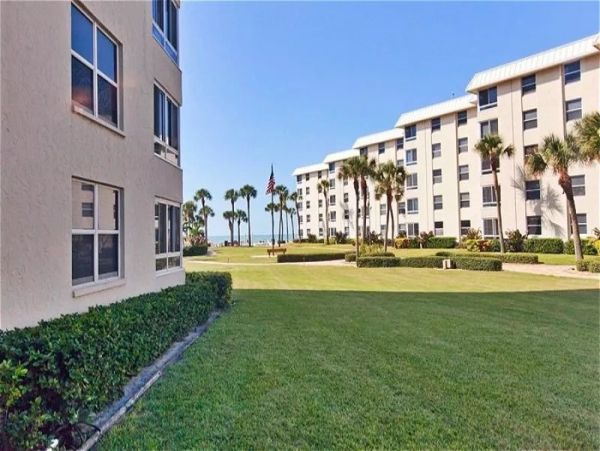 Siesta Key Vacation Condo Renatls