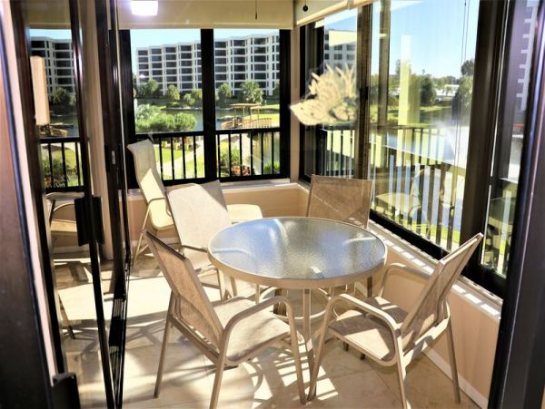 Siesta Key Condo 911725