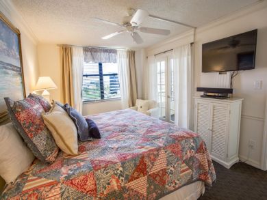 Siesta Key Condo 911730