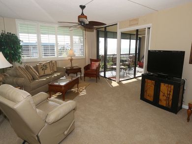 On Beach Sanibel Island 2 Bedroom Vacation Condo Sleeps 6