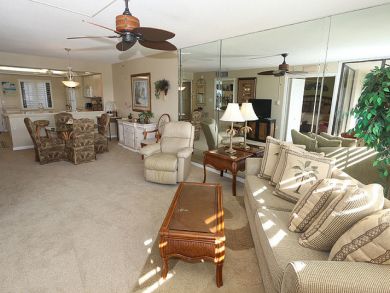 On Beach Sanibel Island 2 Bedroom Vacation Condo Sleeps 6