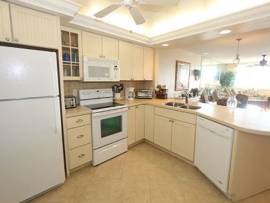 On Beach Sanibel Island 2 Bedroom Vacation Condo Sleeps 6