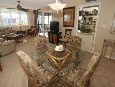 On Beach Sanibel Island 2 Bedroom Vacation Condo Sleeps 6