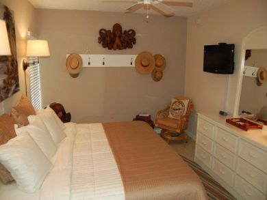 Siesta Key Vacation Condo One Bedrooms Sleeps Four