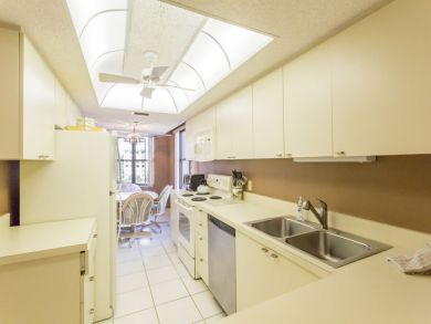 Siesta Key Condo 911738