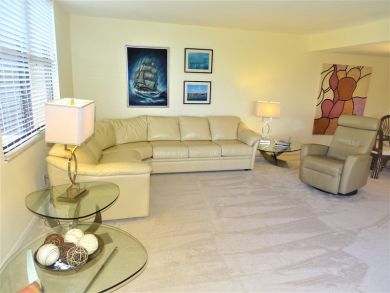Siesta Key Condo 911757