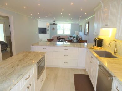 Siesta Key Condo 911771