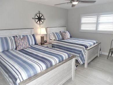 Siesta Key Condo 911773