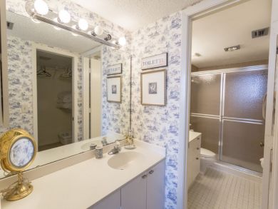 Siesta Key Condo 911774