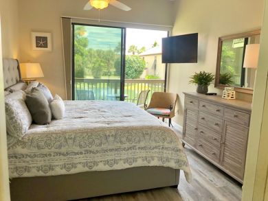 Walk to Siesta Key Beach From Beautiful Bayside Community