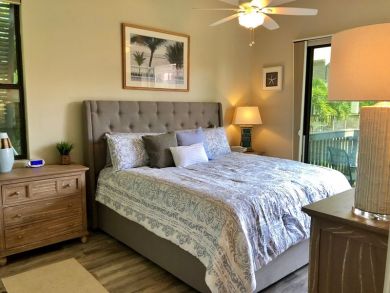 Walk to Siesta Key Beach From Beautiful Bayside Community