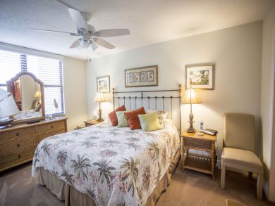 Siesta Key Condo 911789