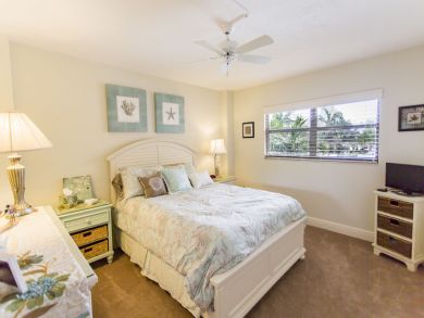 Siesta Key Condo 911789