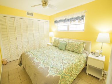 Siesta Key Condo 911795