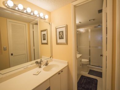 Siesta Key Condo 911803