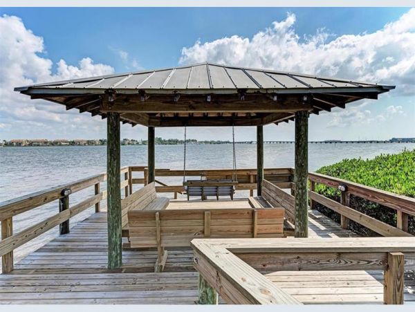 Ana Maria Luxury Beach and Bayside Condo with Pool