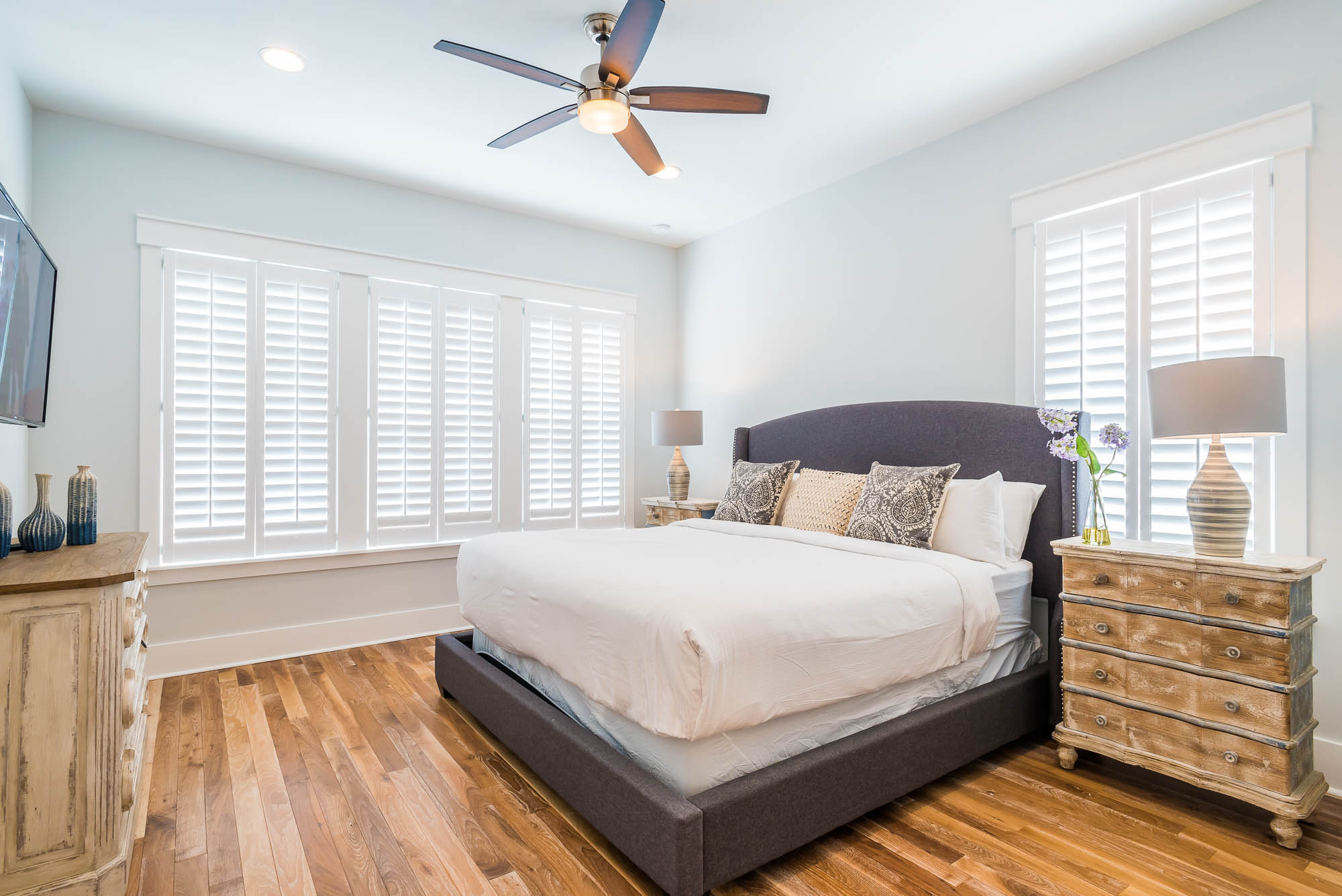 Luxury Seven Bedroom Rental Steps to the Beach Sleeps 25