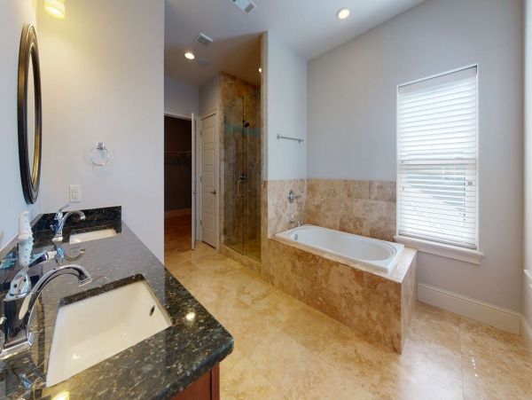 Destin 9 Bedroom Retreat Less Than One Block from the Beach!
