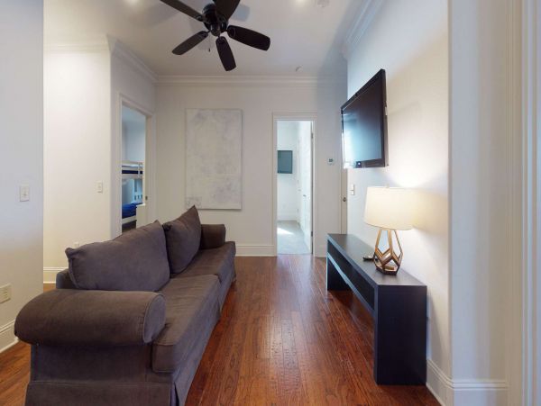 Destin 9 Bedroom Retreat Less Than One Block from the Beach!