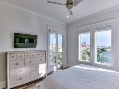 Miramar Beach 8 Bedroom Luxury Vacation Home Sleeps 24!