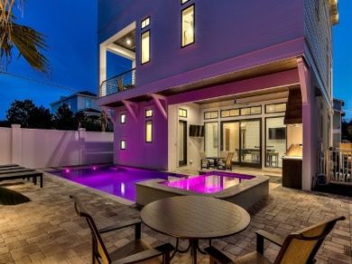 Miramar Beach 8 Bedroom Luxury Vacation Home Sleeps 24!