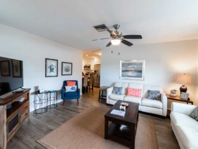 Siesta key 3 Bedroom 2 Bath Home
