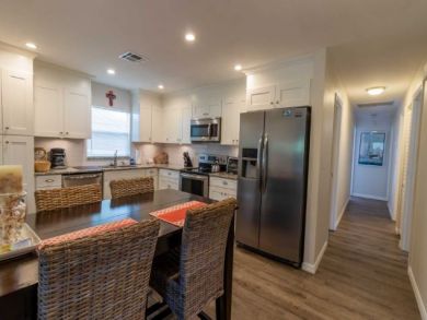 Siesta key 3 Bedroom 2 Bath Home