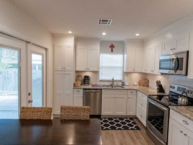 Siesta key 3 Bedroom 2 Bath Home