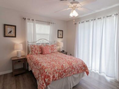 Siesta key 3 Bedroom 2 Bath Home