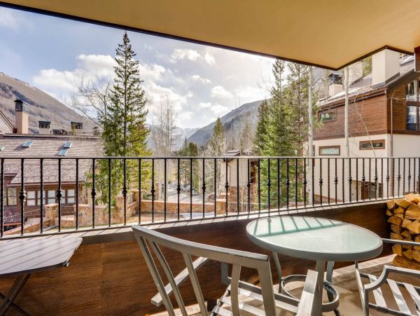 3 Bedroom Condo Rental in Vail Ski in Ski Out Vail