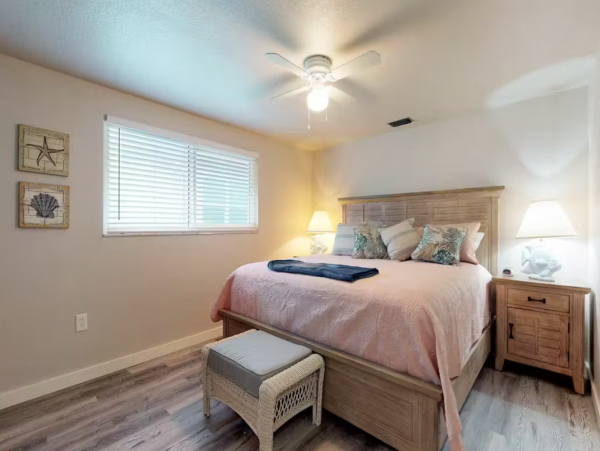 2 Bedroom Condo in Anna Maria Island Lovely Interior
