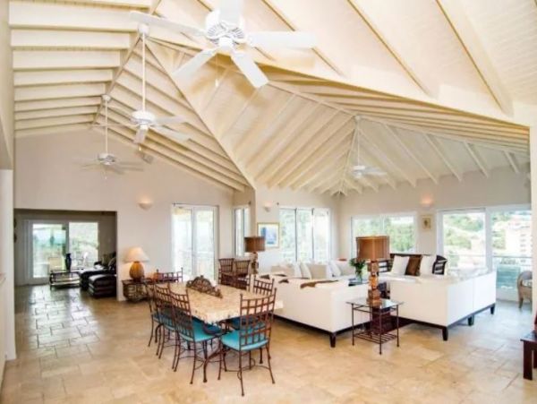 6 Bedroom Villa in St. Martin with Private Pool and Views