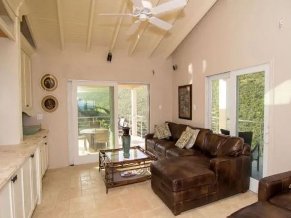 6 Bedroom Villa in St. Martin with Private Pool and Views