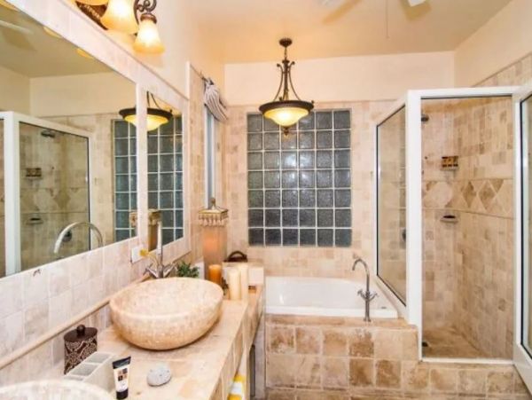 6 Bedroom Villa in St. Martin with Private Pool and Views