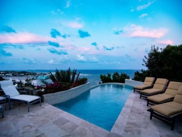6 Bedroom Villa in St. Martin with Private Pool and Views