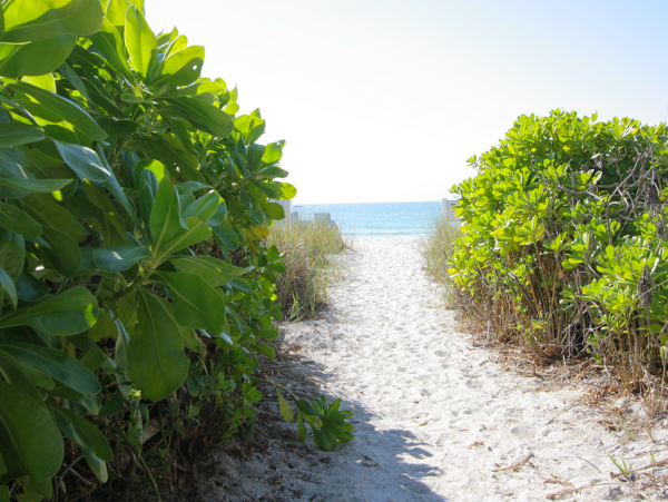 Longboat Key Vacation Condo Rental Sleeps Four