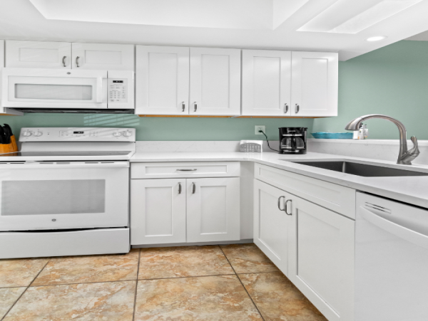 Longboat Key Vacation Condo Rental Sleeps Four