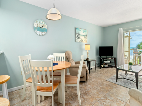 Longboat Key Vacation Condo Rental Sleeps Four
