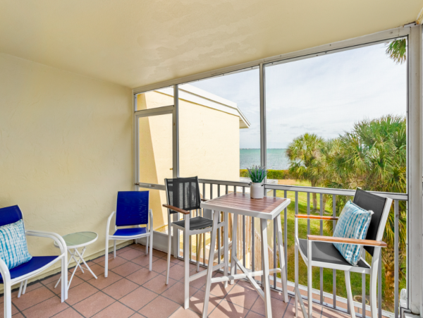Longboat Key Vacation Condo Rental Sleeps Four