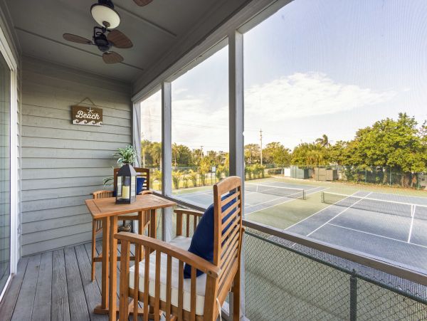 Longboat Key Vacation Condo with Top-notch Tennis Facilities