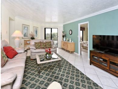 2 Bedroom Condo in Siesta Key Beachfront Views of Gulf 2 Bedroom Condo in Siesta Key Beachfront Views of Gulf