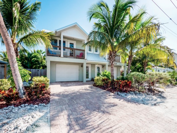Completely Remodeled Anna Maria Vacation Rentals