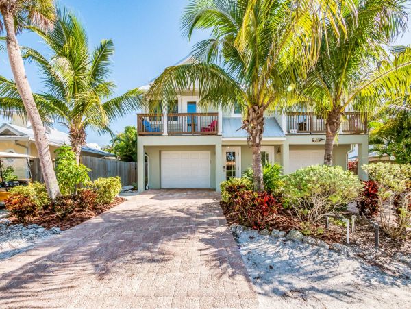 Completely Remodeled Anna Maria Vacation Rentals