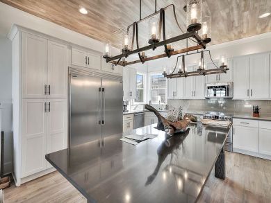 Luxury 7 Bedroom Vacation Home in Miramar Beach Sleeps 20
