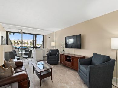 Bay Front Vacation Condo in Marco Island 3 Bedroom Luxury. Bay Front Vacation Condo in Marco Island 3 Bedroom Luxury.