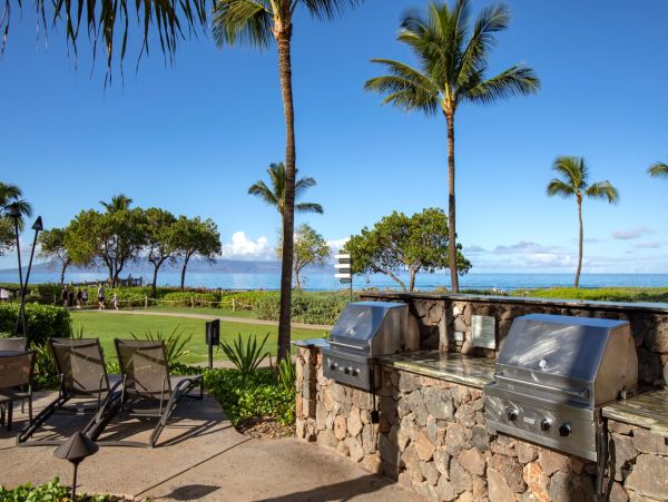 Luxurious Two-Bedroom Villa in Maui – Stunning Ocean Views