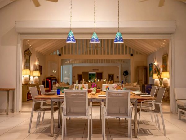 Ultimate Vacation Beachfront Estate on Antigua Sleeps 14
