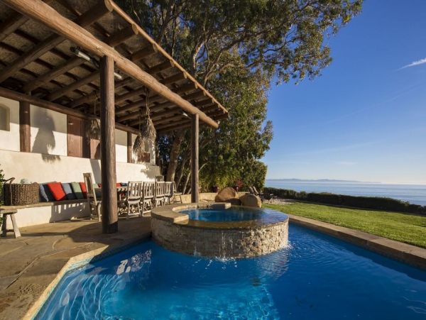 Santa Barbara Luxury Beachfront Vacation Home