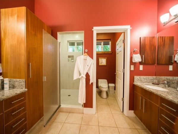 Wailea Luxury Four Bedroom Main House Guest Cottage