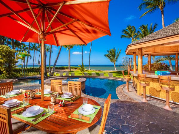Wailea Luxury Four Bedroom Main House Guest Cottage